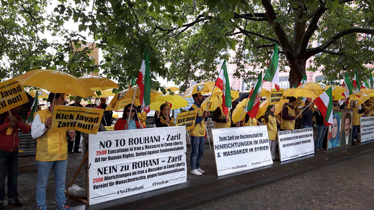 تظاهرات علیه حضور وزیر خارجه دیکتاتوری مذهبی آخوندی در آلمان