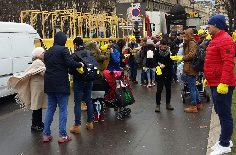 تظاهرات در پاریس علیه روحانی