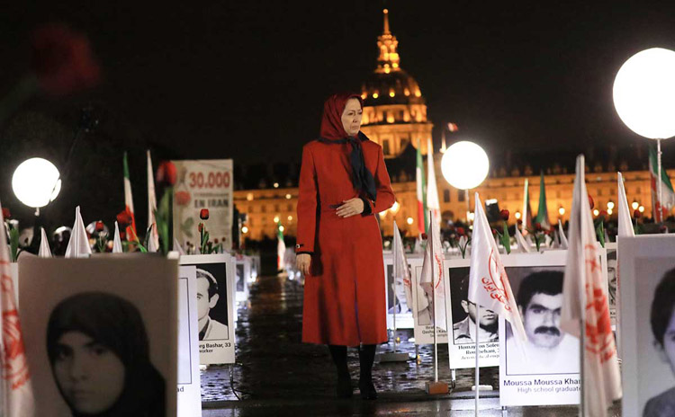 خانم مریم رجوی در نمایشگاه جنایت علیه بشریت در پاریس