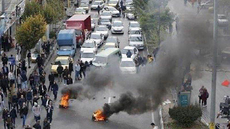 قیام سراسری مردم ایران   در ۱۸۱ شهر کشور