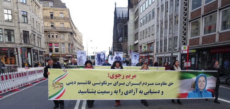 تظاهرات بزرگ ایرانیان در کلن - آلمان