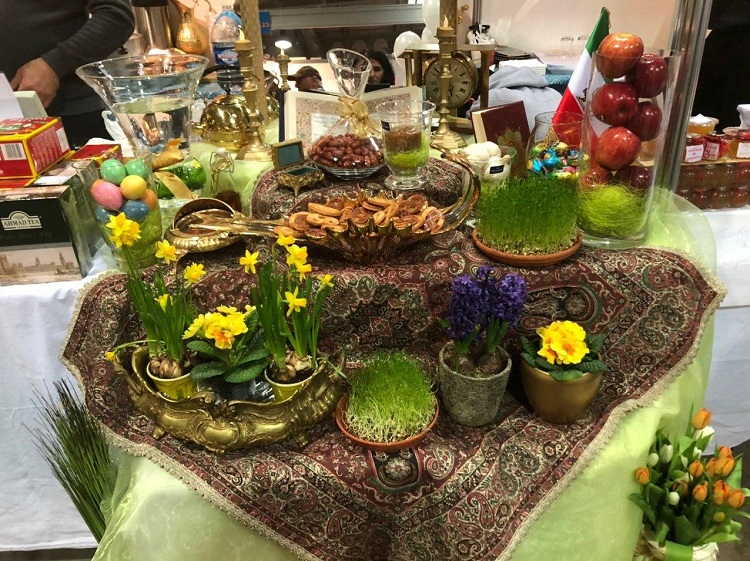 نمایشگاه افشای جنایات رژیم آخوندی در لوکزامبورگ