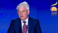 گردهمایی جهانی ایران آزاد در پاریس ۳۰خرداد ۱۴۰۵ - سخنرانی جان برکو - رئیس و سخنگوی پارلمان انگلستان ۲۰۱۹-۲۰۰۹