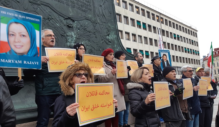 تظاهرات ایرانیان علیه رییسی جلاد در سوئد-4