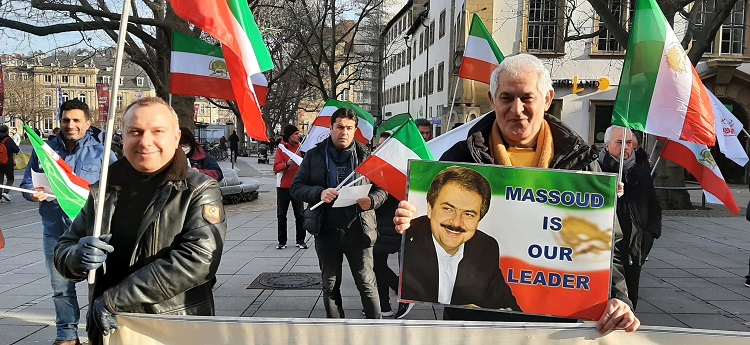 تظاهرات ایرانیان اشتوتگارت-2